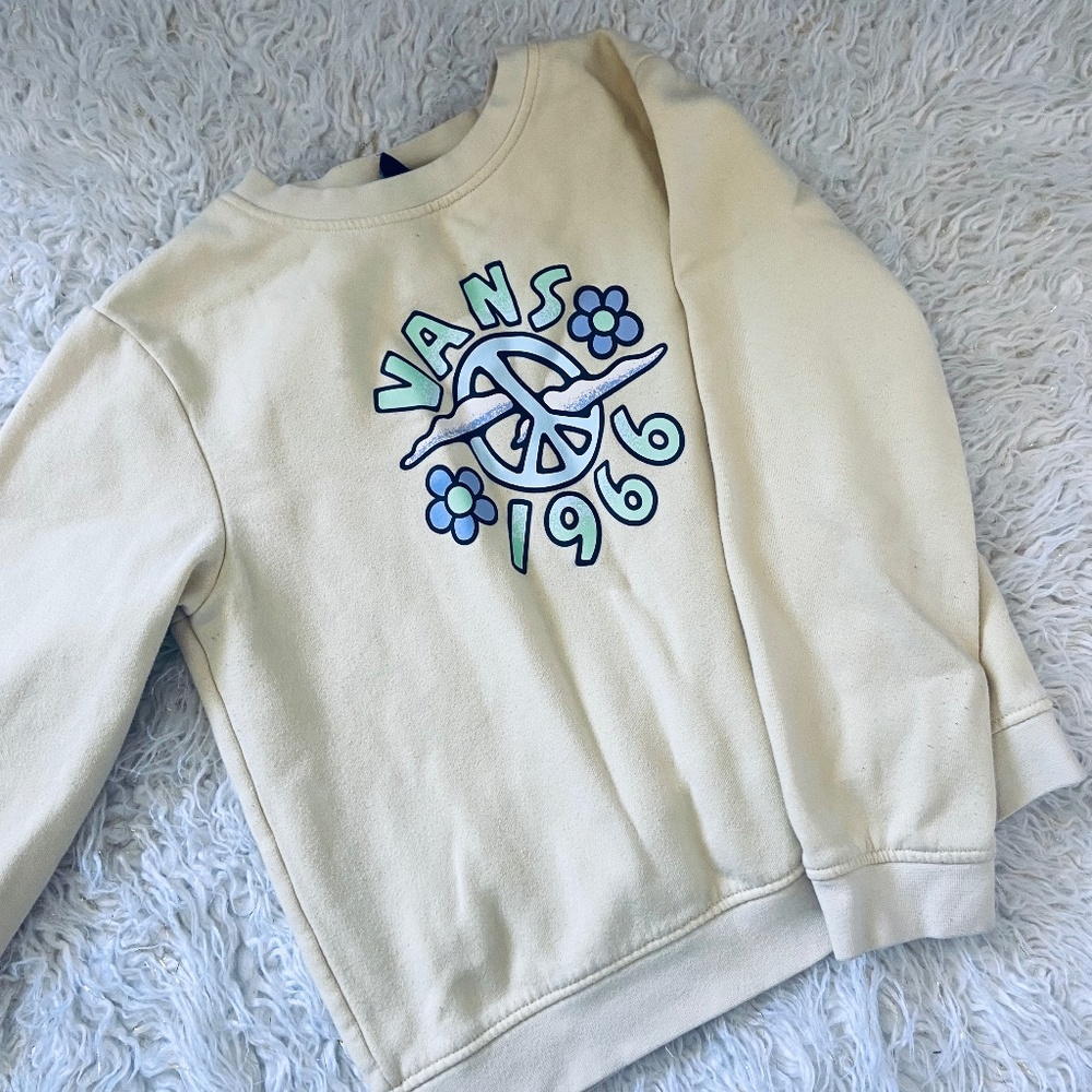 Girls vans sweater